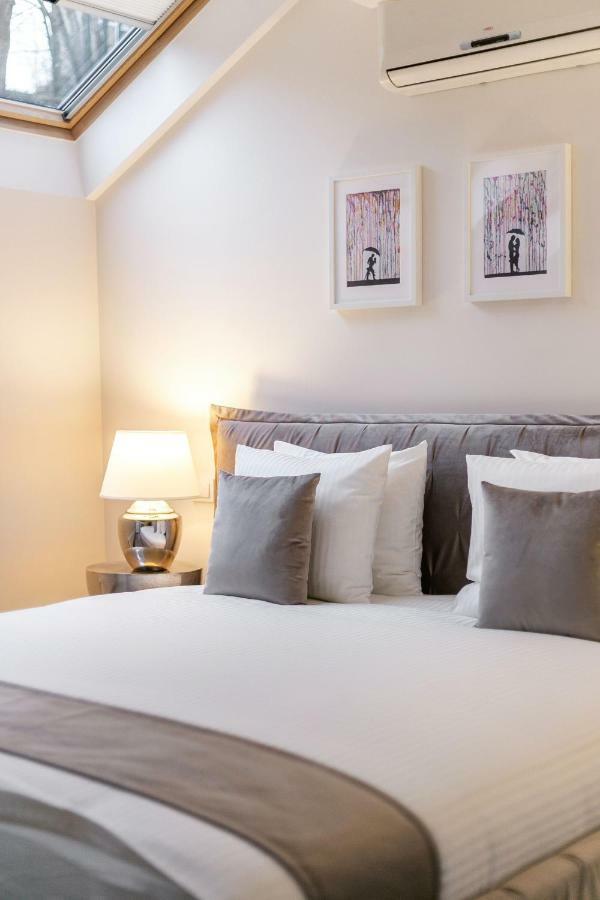 Luxury For Everyone - Hills Park Lux Apartments 1 VNO Buitenkant foto